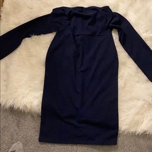 NWT QUIZ CREPE CROSSOVER MIDI DRESS